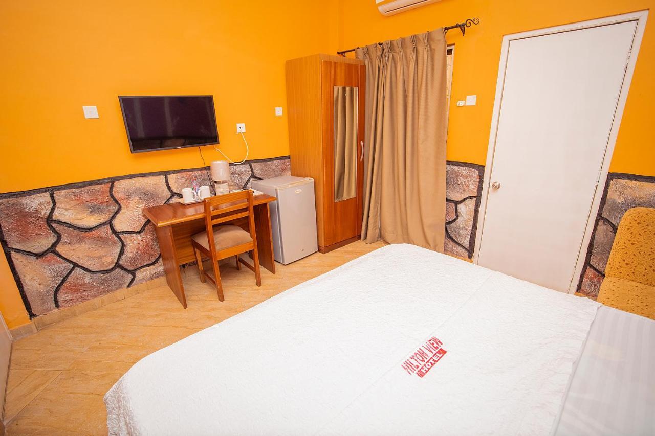 Hilton View Hotel Ogbodjo Zewnętrze zdjęcie