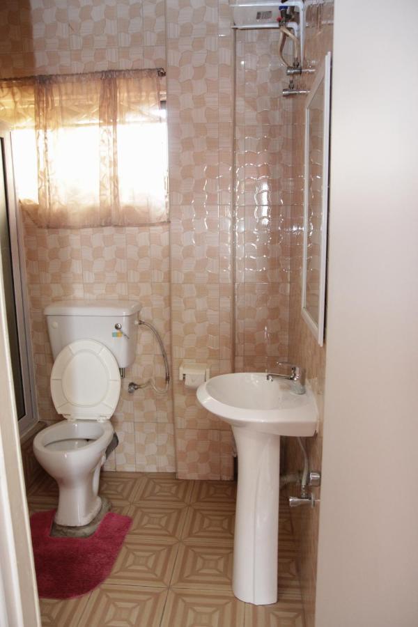 Hilton View Hotel Ogbodjo Zewnętrze zdjęcie
