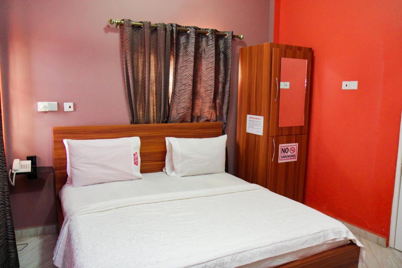 Hilton View Hotel Ogbodjo Zewnętrze zdjęcie