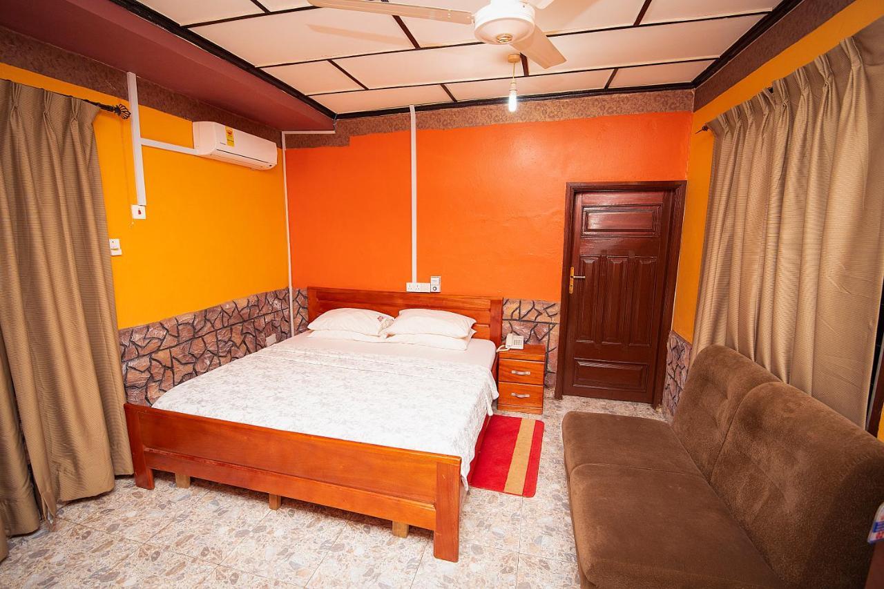 Hilton View Hotel Ogbodjo Zewnętrze zdjęcie